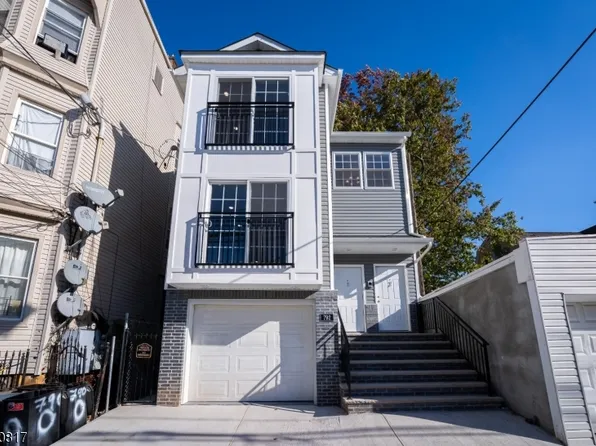 792 S 18th St #3, Newark City, NJ 07103