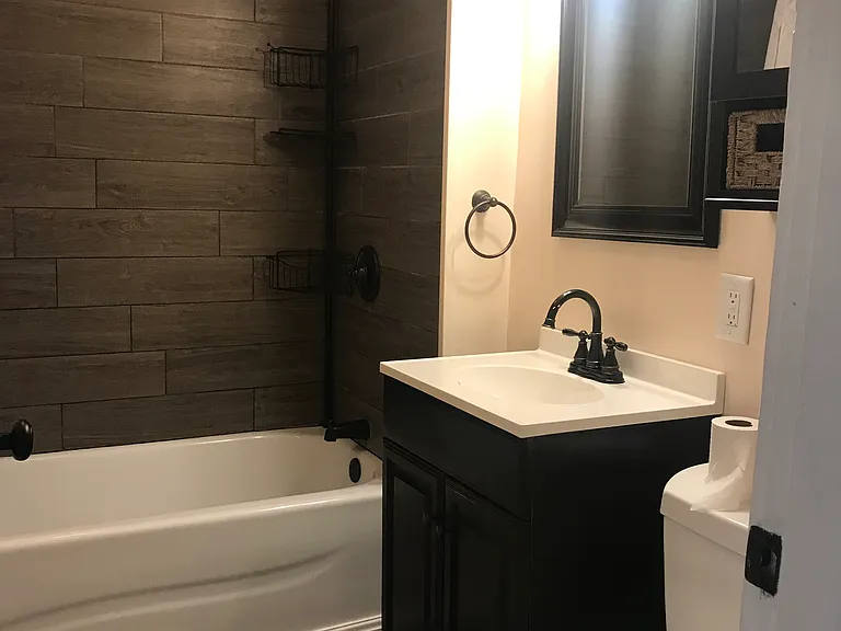 105 Grant St #1 — Photo 14