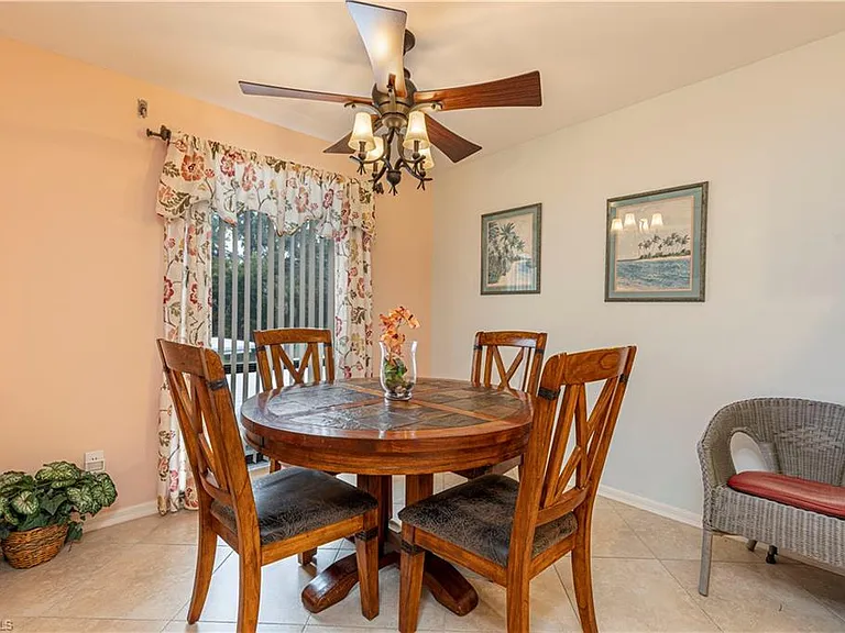 4410 Chantelle Dr #H-205 — Photo 13