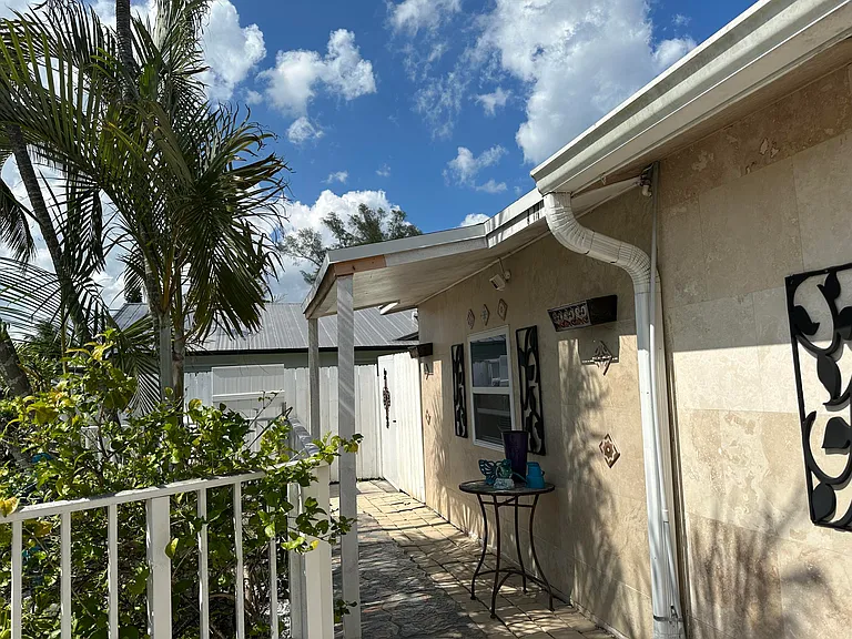 8070 Rose Marie Ave E — Photo 4