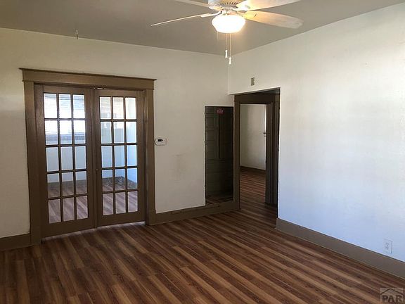 5th image of 1006 E 9th St