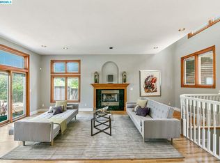 7125 Marlborough Ter, Berkeley, CA 94705