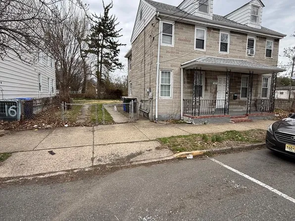 22 E Federal St, Burlington, NJ 08016