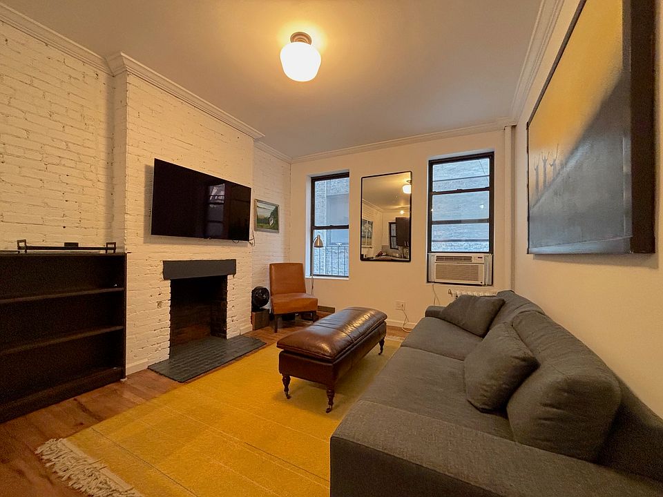 1st image of 5 Weehawken St APT 3B