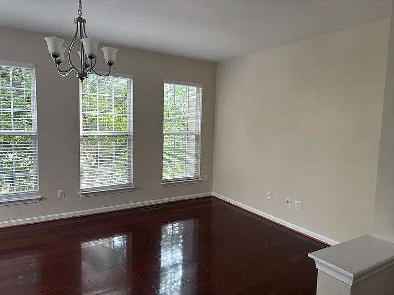 44293 Suscon Sq — Photo 54
