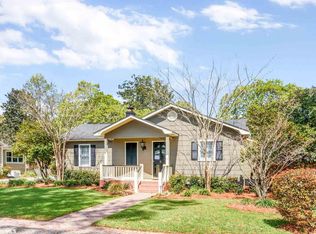 8 Hathaway Rd S, Mobile, AL 36608