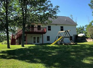 9197 Spring Meadow Dr, North East, PA 16428