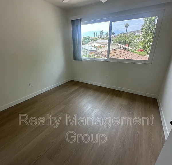 11218 Poblado Rd — Photo 9