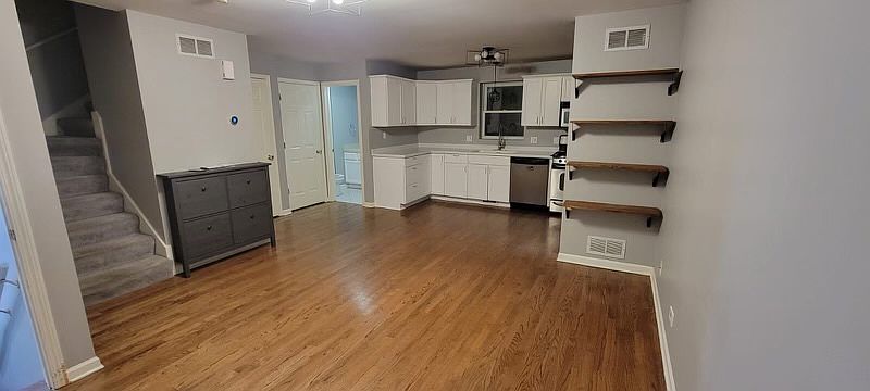 1st image of 4853 N Central Ave APT 4D