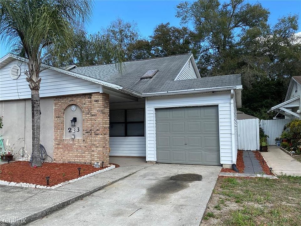 1st image of 233 Dovetail Ct