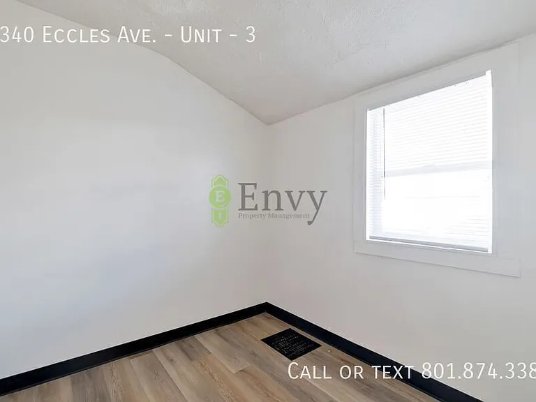 2340 Eccles Ave #3 — Photo 8
