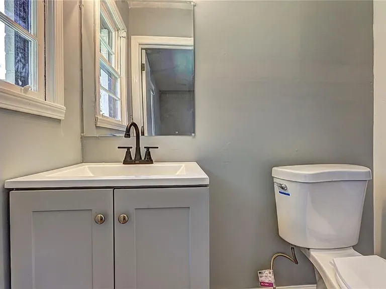 970 Oglethorpe Ave — Photo 26