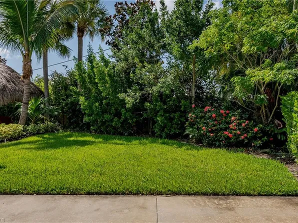 13499 Snook CIR, NAPLES, FL 34114