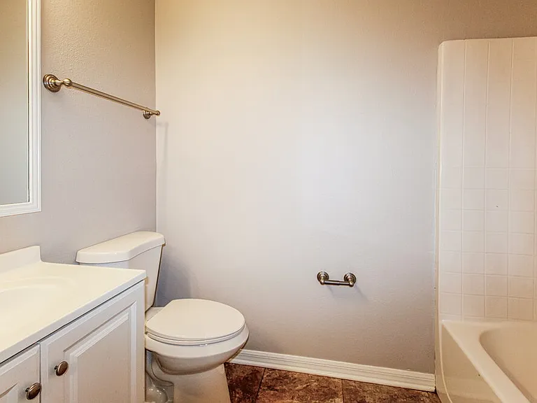 1159 Newcomb Ave — Photo 15
