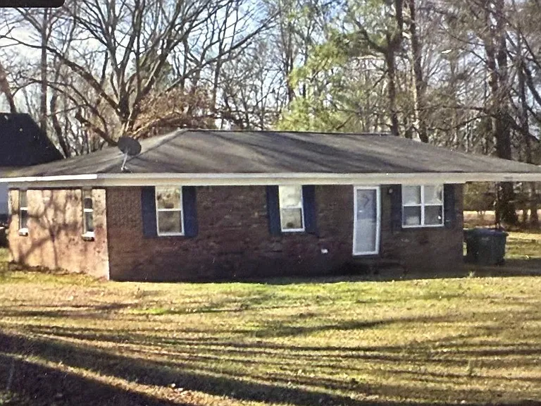 757 Munford Ave — Photo 2