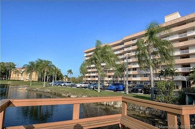 1st image of 250 Jacaranda Dr APT 110