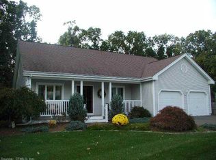 30 Somerset Dr, Manchester, CT 06040