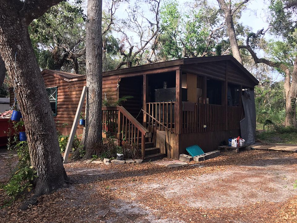 Covered porch