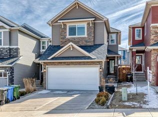 357 N Nolanhurst Cres NW, Calgary, AB T3R 0Z1