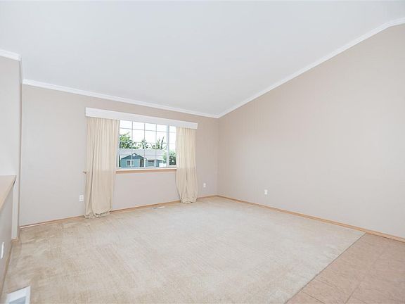 3rd image of 4611 Baja Dr