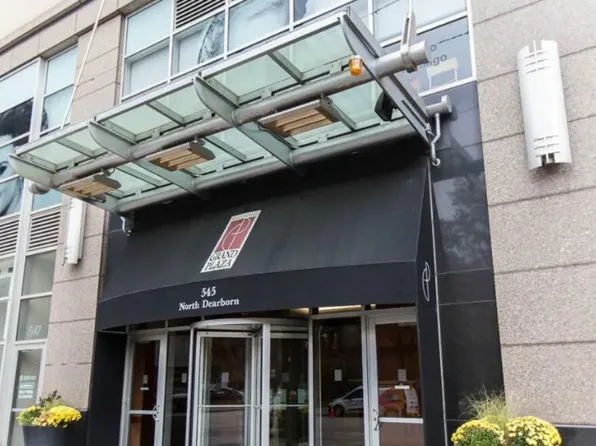 545 N Dearborn St APT 3107, Chicago, IL 60654