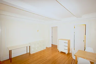 Rented by STAR CITIES INTERNATIONAL PROPERTY CORPORATION
