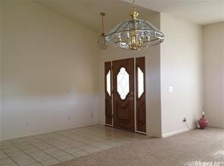 2520 Carmichael Way, Turlock, CA 95382