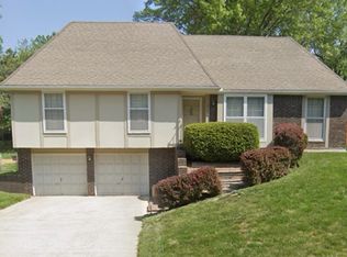 12620 W 105th St, Overland Park, KS 66215