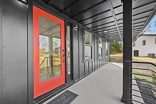 3rd image of 3689 Donavan Ct