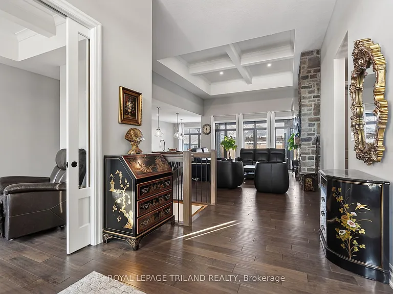 9861 Glendon Dr #218 — Photo 5