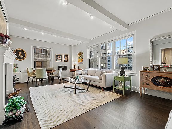 3rd image of 333 E 68th St APT 7D