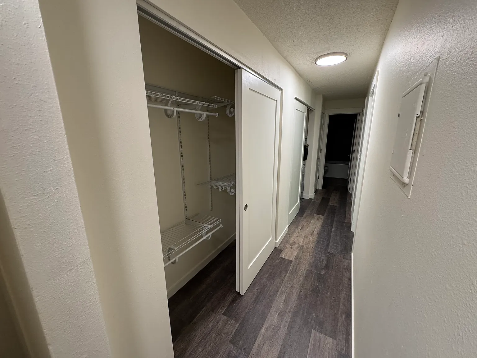 2 bed, 750 sqft, $1,595 — Photo 4