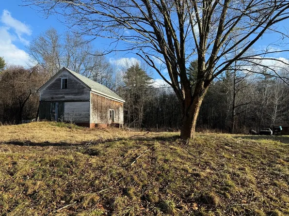 37 True Rd, Salisbury, MA 01952