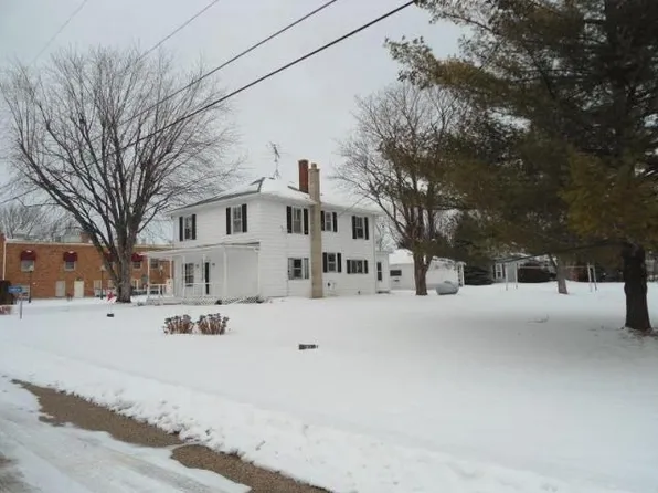 N8538 2nd St, Burnett, WI 53922