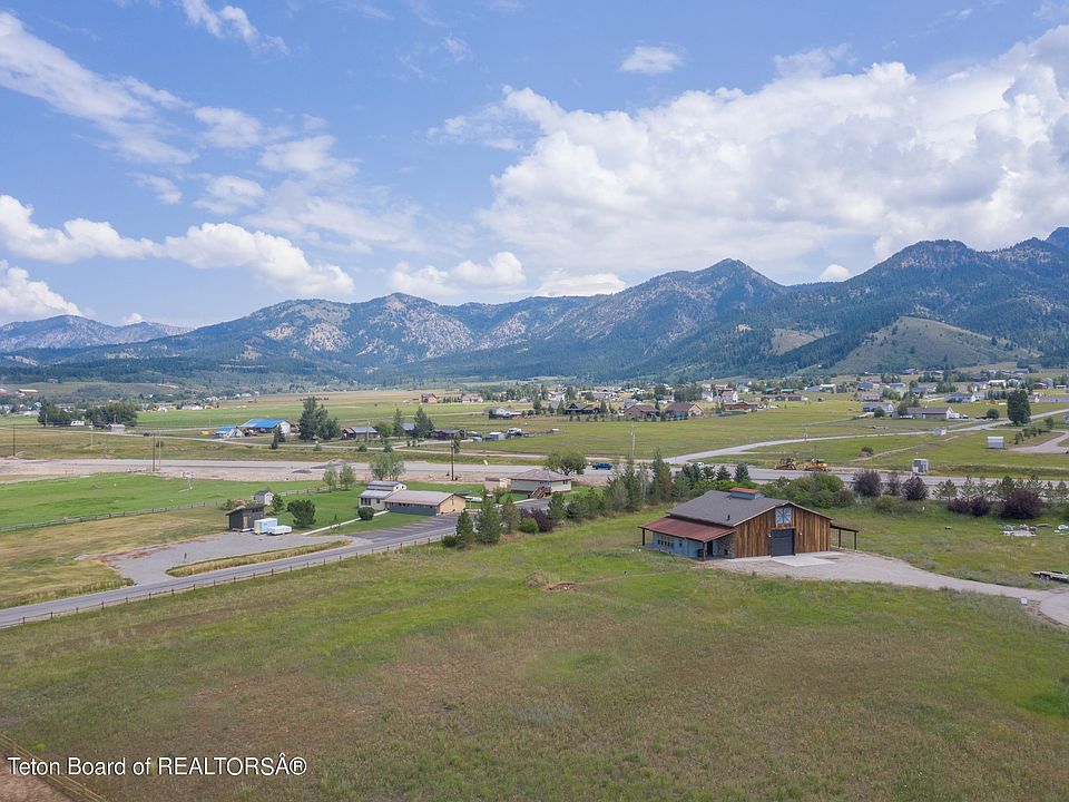 384 Olympic Dr, Etna, WY 83118 Zillow