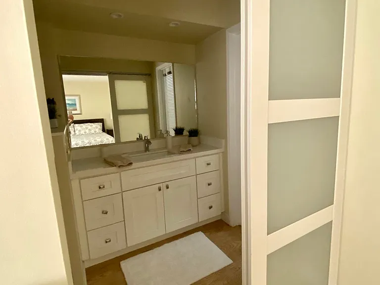 2255 Lindell Blvd #502 — Photo 17