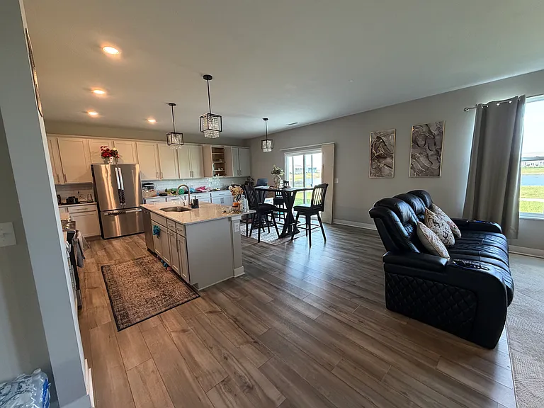 8874 Springbrook Dr — Photo 7