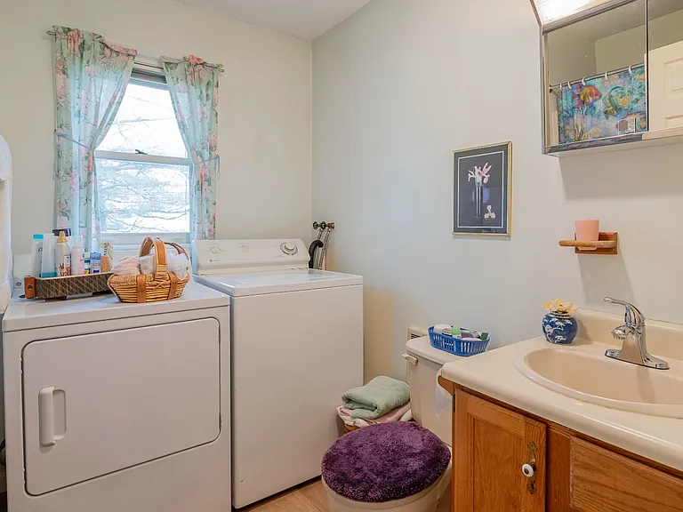 43 Pine Hill Dr #43 — Photo 9