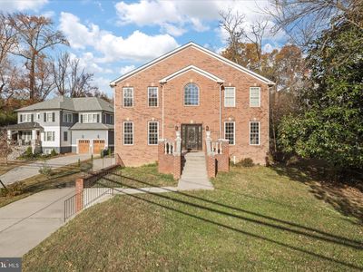 2659 Military Rd, Arlington, VA, 22207