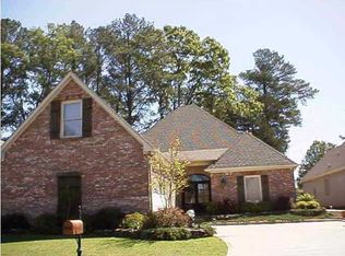 106 Willow Cv, Ridgeland, MS 39157