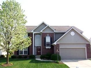 4972 Country Park Dr, Tipp City, OH 45371