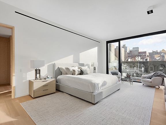 2nd image of 503 W 24th St #6