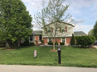 8008 Harrod Wood Ct, Louisville, KY 40291
