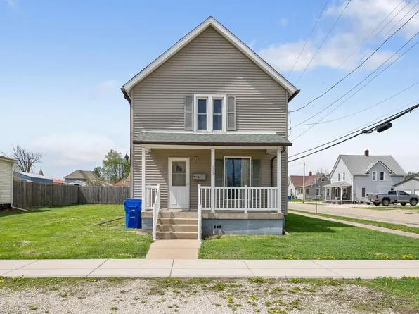 825 N Burr Blvd, Kewanee, IL 61443