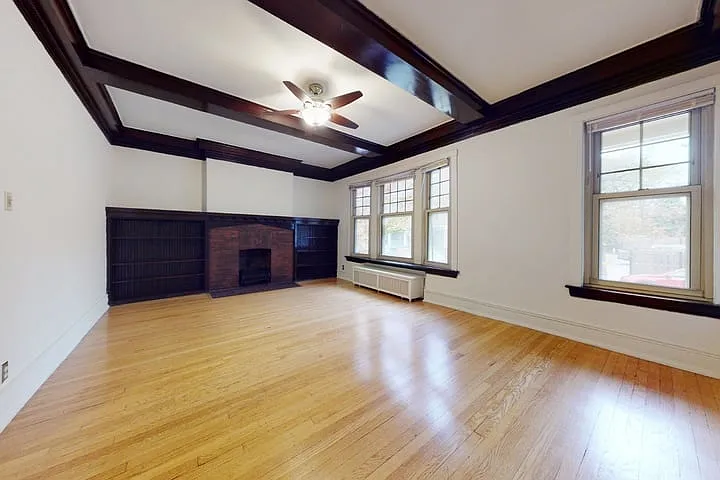 1413-15 E. 57th — Photo 42