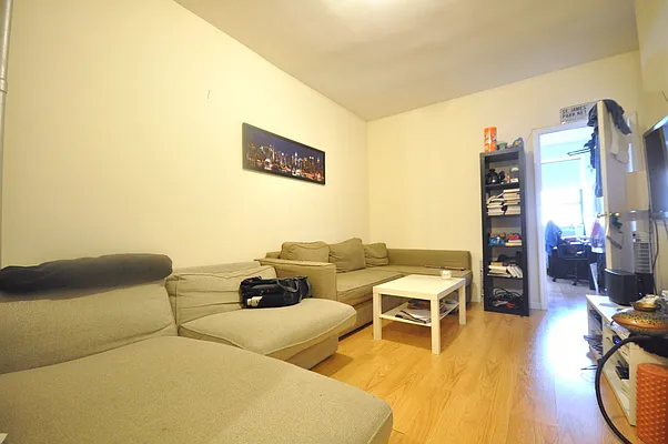 Rented by Keller Williams NYC | media 23