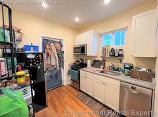 2 Otis St #1B, Somerville, MA 02145