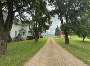 9258 State Road 76, Neenah, WI 54956