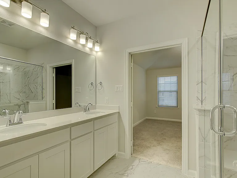 1946 Sweetwater Ln — Photo 15
