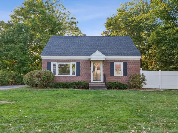 31 Whipple Street, Winslow, ME 04901